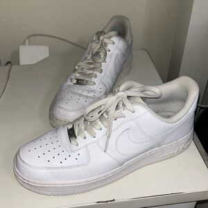 Nike Air Force 1